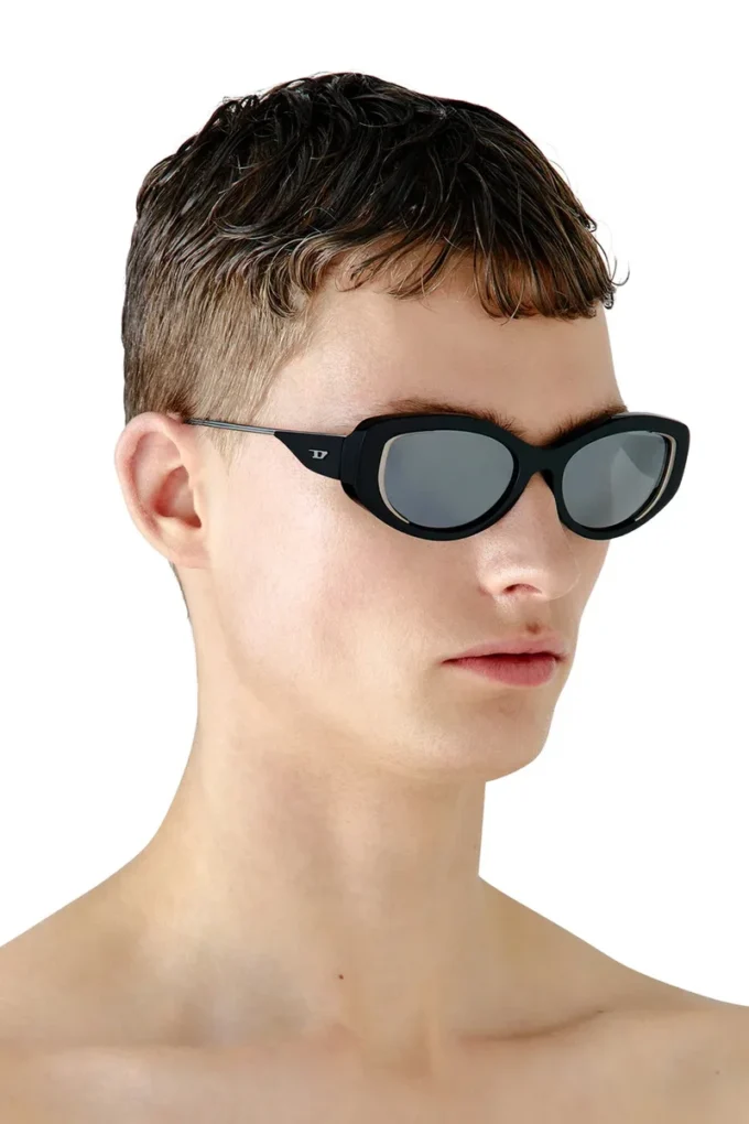 0dl2001 misura 54 Occhiali da sole stile cat-eye 0dl2001 misura 54 Occhiali da sole stile cat-eye