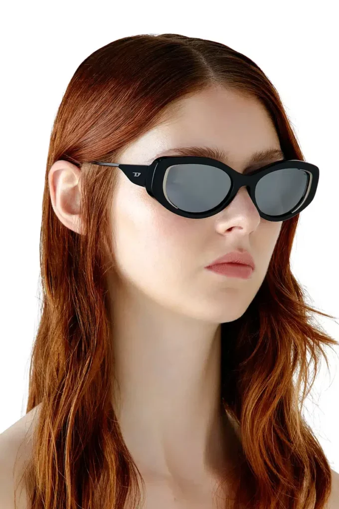 0dl2001 misura 54 Occhiali da sole stile cat-eye 0dl2001 misura 54 Occhiali da sole stile cat-eye