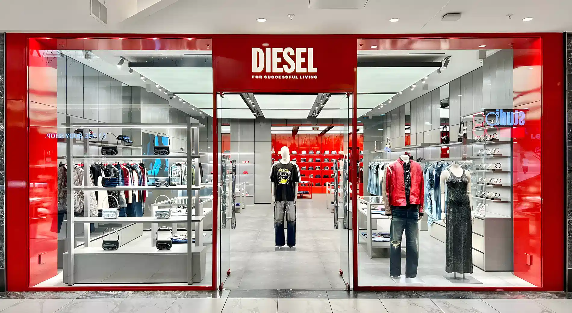 Banner 1 - Diesel Outlet Italia