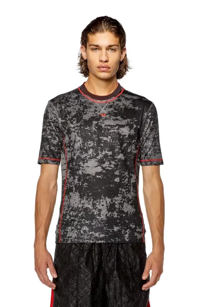 amtee-gael-wt28 T-shirt in jacquard mimetico con stampa nuvolosa amtee-gael-wt28 T-shirt in jacquard mimetico con stampa nuvolosa