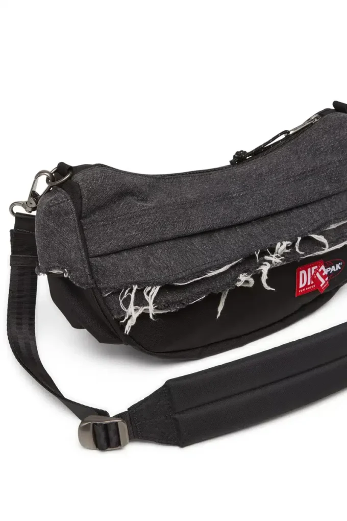 Borsa a tracolla Diesel Borsa a tracolla in denim destroyed e CORDURA® Borsa a tracolla Diesel Borsa a tracolla in denim destroyed e CORDURA®