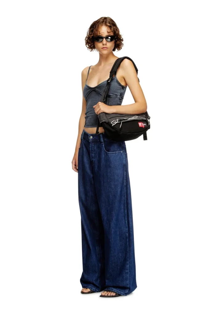 Borsa a tracolla Diesel Borsa a tracolla in denim destroyed e CORDURA® Borsa a tracolla Diesel Borsa a tracolla in denim destroyed e CORDURA®