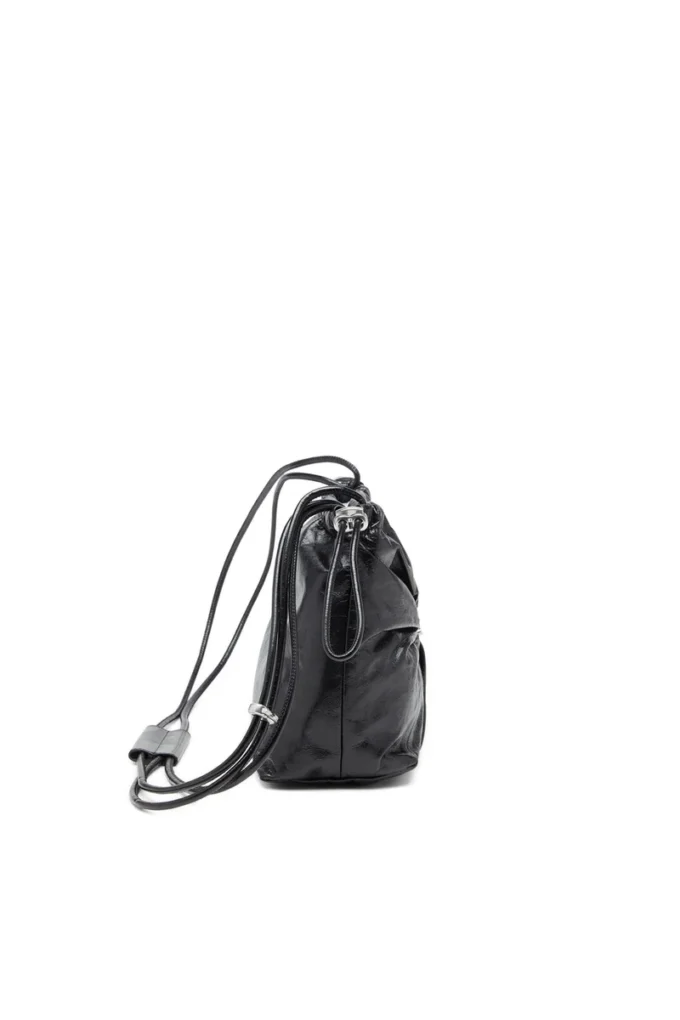 Borsa Scrunch-D-Bucket Borsa Scrunch-D-Bucket in pelle lucida stropicciata Borsa Scrunch-D-Bucket Borsa Scrunch-D-Bucket in pelle lucida stropicciata
