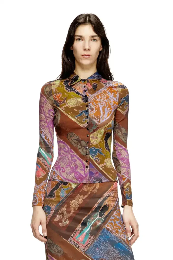 c-amelia Camicia in viscosa elasticizzata con stampa araldica c-amelia Camicia in viscosa elasticizzata con stampa araldica