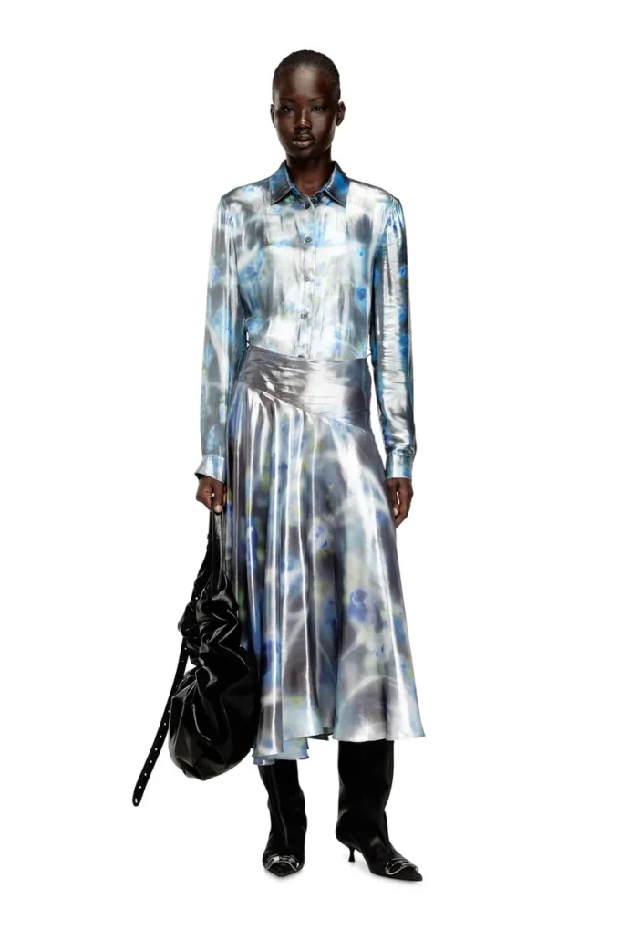 c-ronor-s2 Camicia metallizzata con stampa di rose sfocate c-ronor-s2 Camicia metallizzata con stampa di rose sfocate
