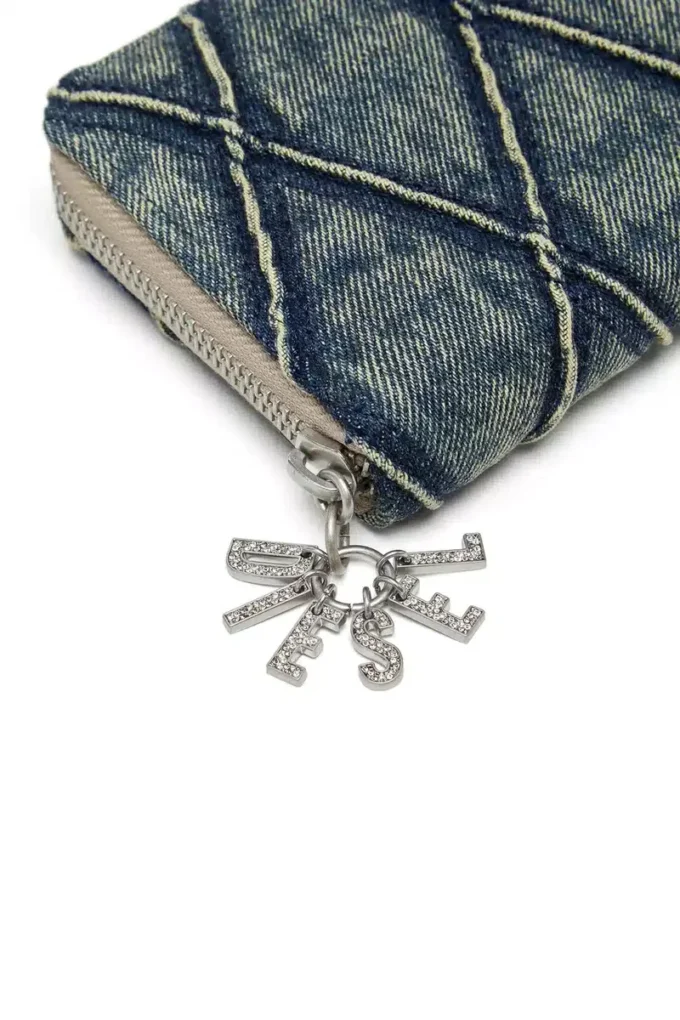 Charm-D continental zip l Portafoglio con zip in denim trapuntato Argyle Charm-D continental zip l Portafoglio con zip in denim trapuntato Argyle