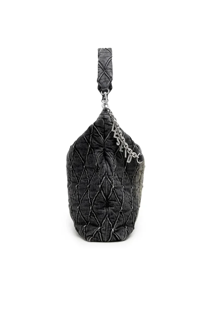 Charm-D hobo Trova il negozio più vicino Charm-D hobo Trova il negozio più vicino