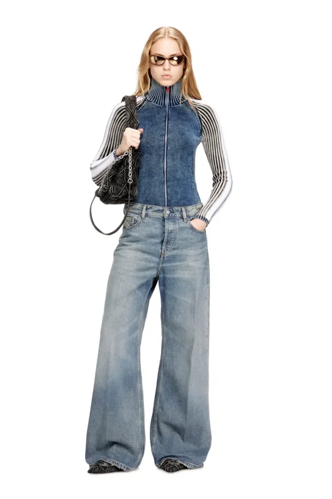 charm-d shoulder m Borsa a tracolla Charm-D M in denim trapuntato charm-d shoulder m Borsa a tracolla Charm-D M in denim trapuntato