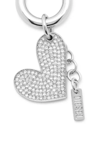 ciondolo-cuore Ciondolo a forma di cuore in metallo con strass