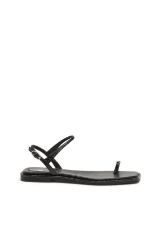 d-amber infra 0 D-AMBER – Sandalo in pelle con logo metallico