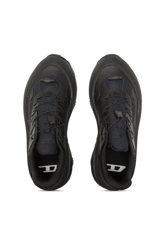 d-cage runner D-Cage Runner – Sneakers in ripstop con rifiniture in TPU d-cage runner D-Cage Runner – Sneakers in ripstop con rifiniture in TPU