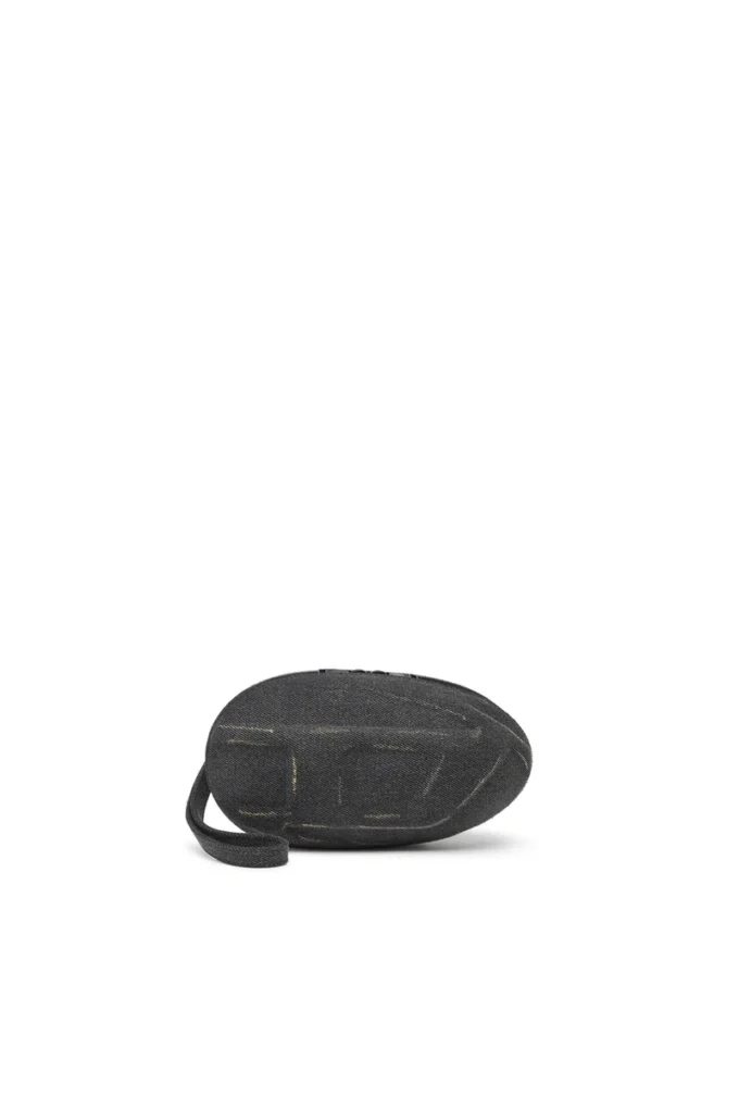 d-clutch D-Clutch-Oval D Clutch in denim trattato