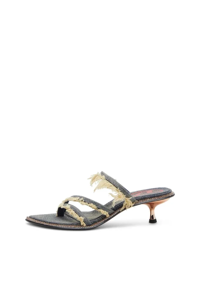 d-havanna kittie D-Havanna Kittie – Mules in denim sfrangiato con cristalli d-havanna kittie D-Havanna Kittie – Mules in denim sfrangiato con cristalli