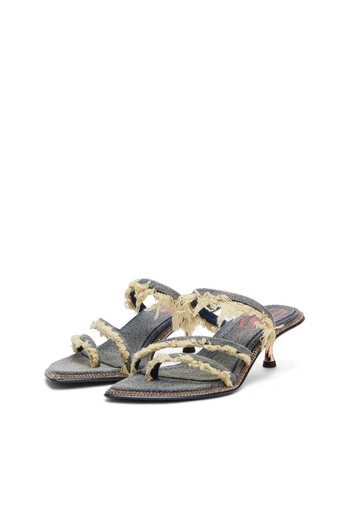 d-havanna kittie D-Havanna Kittie – Mules in denim sfrangiato con cristalli d-havanna kittie D-Havanna Kittie – Mules in denim sfrangiato con cristalli