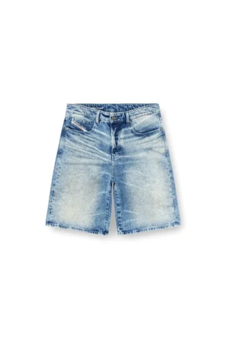 d rixford s shorts in denim con stampa di testi di canzoni 2 330x495 - d-rixford-s Shorts in denim con stampa di testi di canzoni