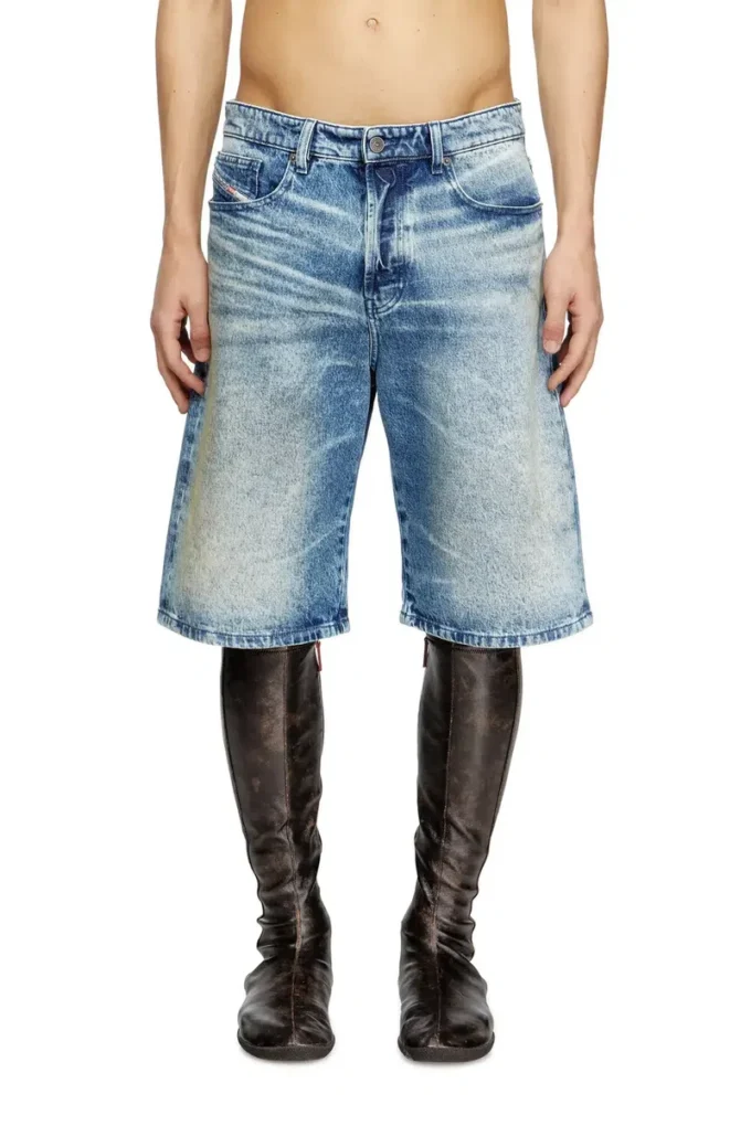 d-rixford-s Shorts in denim con stampa di testi di canzoni d-rixford-s Shorts in denim con stampa di testi di canzoni