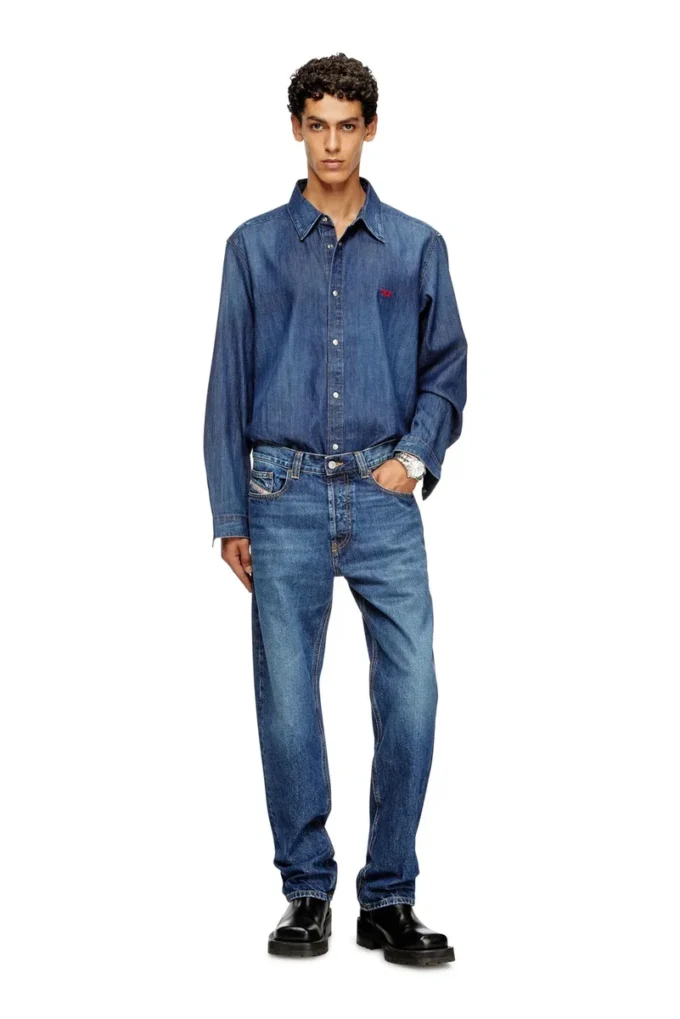 d-simply Camicia in denim con logo ricamato