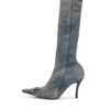 d-venus kb d D-Venus – Stivali in denim con placca con logo d-venus kb d D-Venus – Stivali in denim con placca con logo