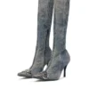 d-venus kb d D-Venus – Stivali in denim con placca con logo d-venus kb d D-Venus – Stivali in denim con placca con logo