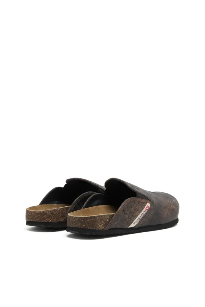 d-woodstock slip-on D-Woodstock-Zoccoli in pelle scamosciata effetto craquelé d-woodstock slip-on D-Woodstock-Zoccoli in pelle scamosciata effetto craquelé