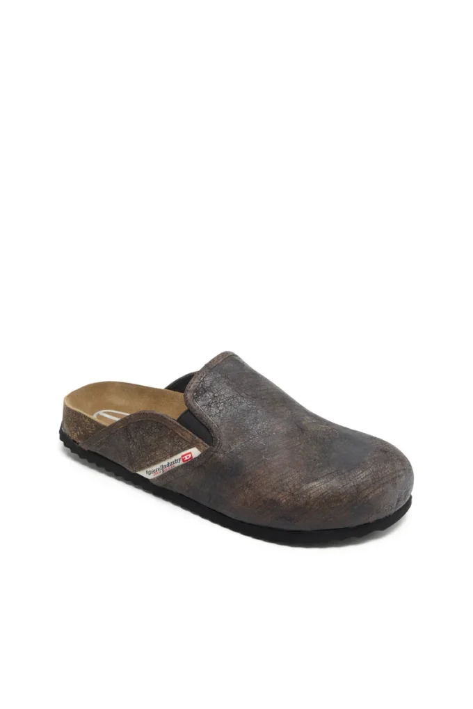 d-woodstock slip-on D-Woodstock-Zoccoli in pelle scamosciata effetto craquelé d-woodstock slip-on D-Woodstock-Zoccoli in pelle scamosciata effetto craquelé