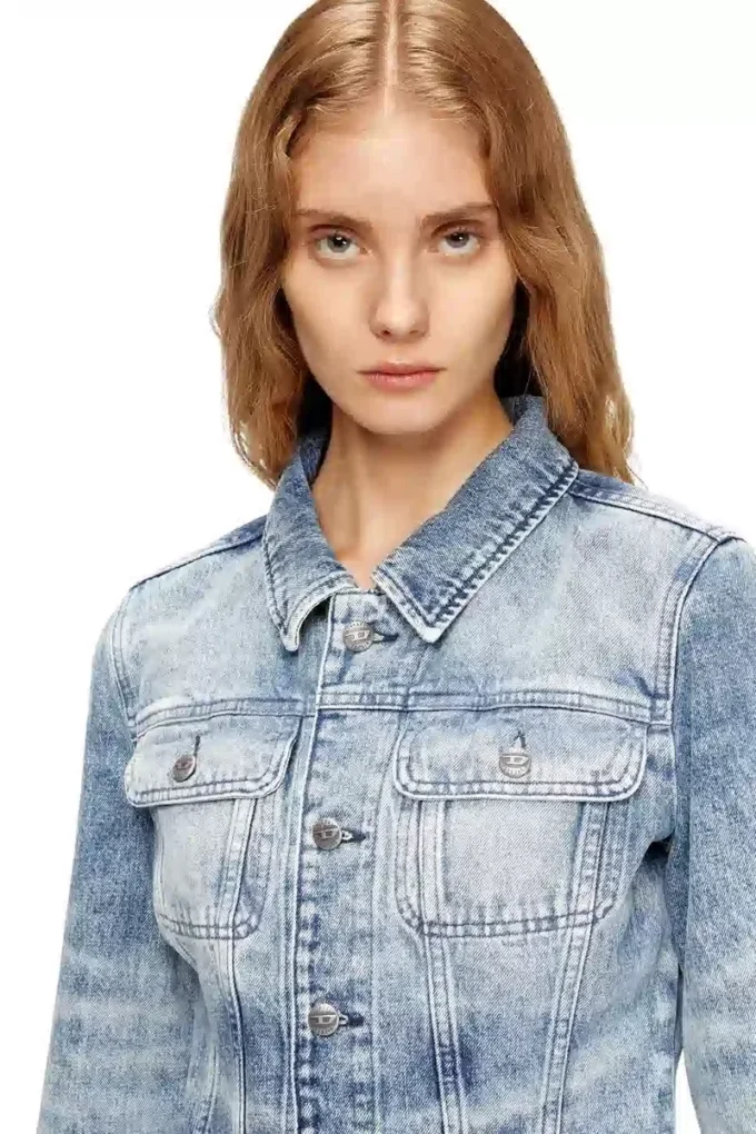 de-katerin-fsh Giacca aderente in denim di cotone e canapa lavorato al laser de-katerin-fsh Giacca aderente in denim di cotone e canapa lavorato al laser