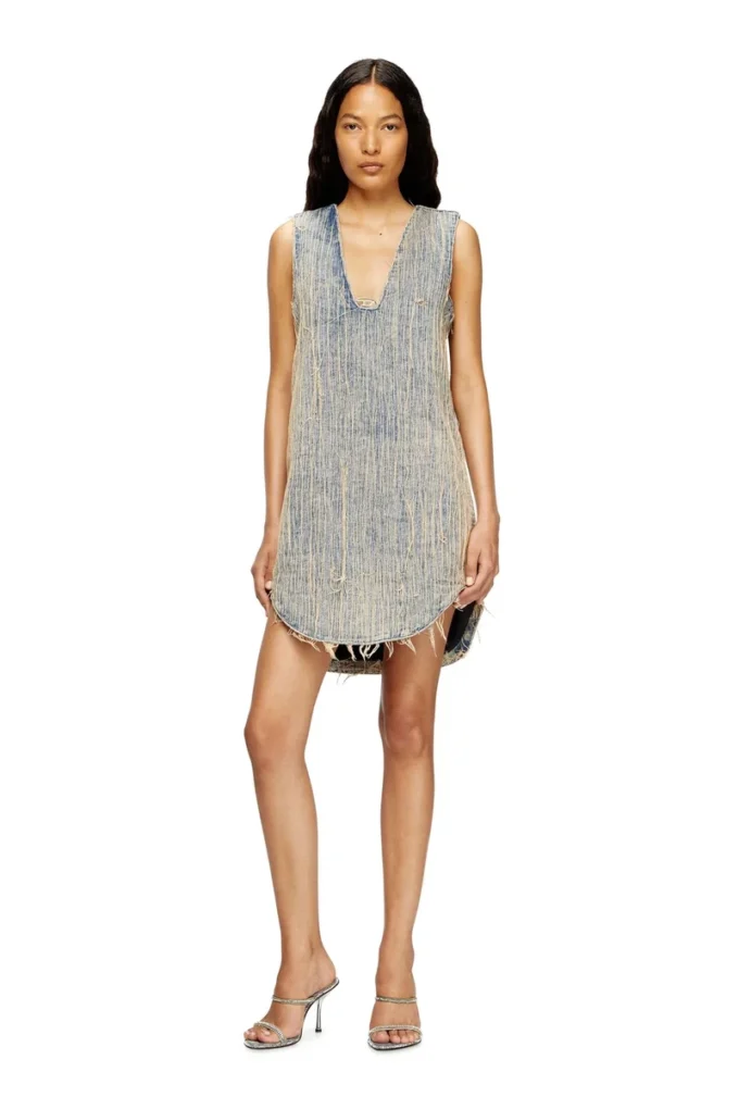 de-laris-dress-s2 Abito in denim effetto consumato