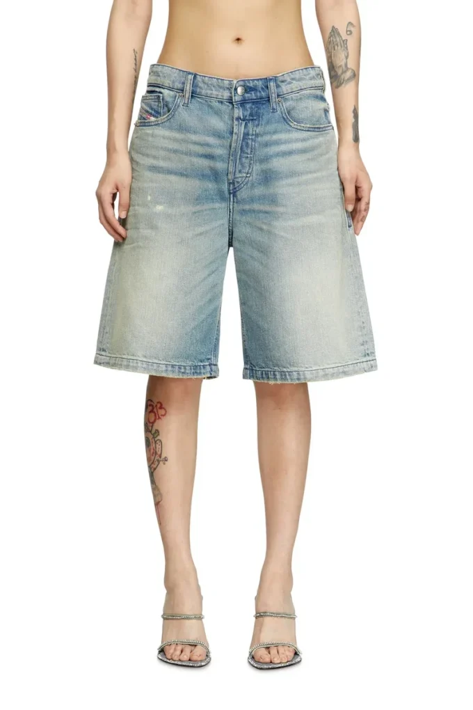 de-sire-short Shorts in denim effetto consumato de-sire-short Shorts in denim effetto consumato