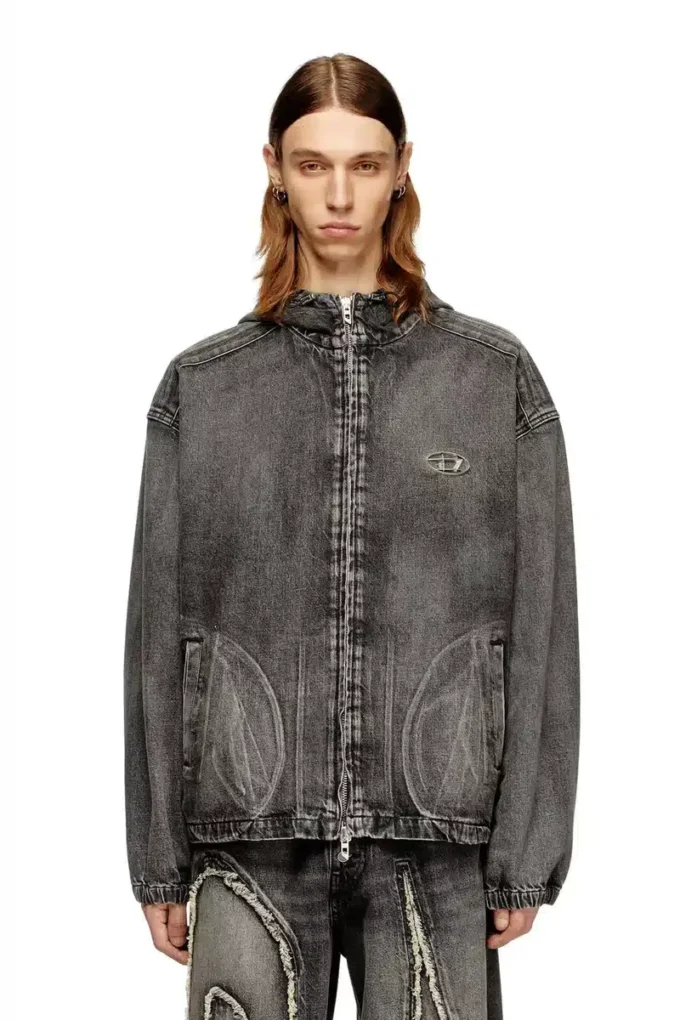 Giacca con cappuccio Thugjack in denim slavato Giacca con cappuccio Thugjack in denim slavato