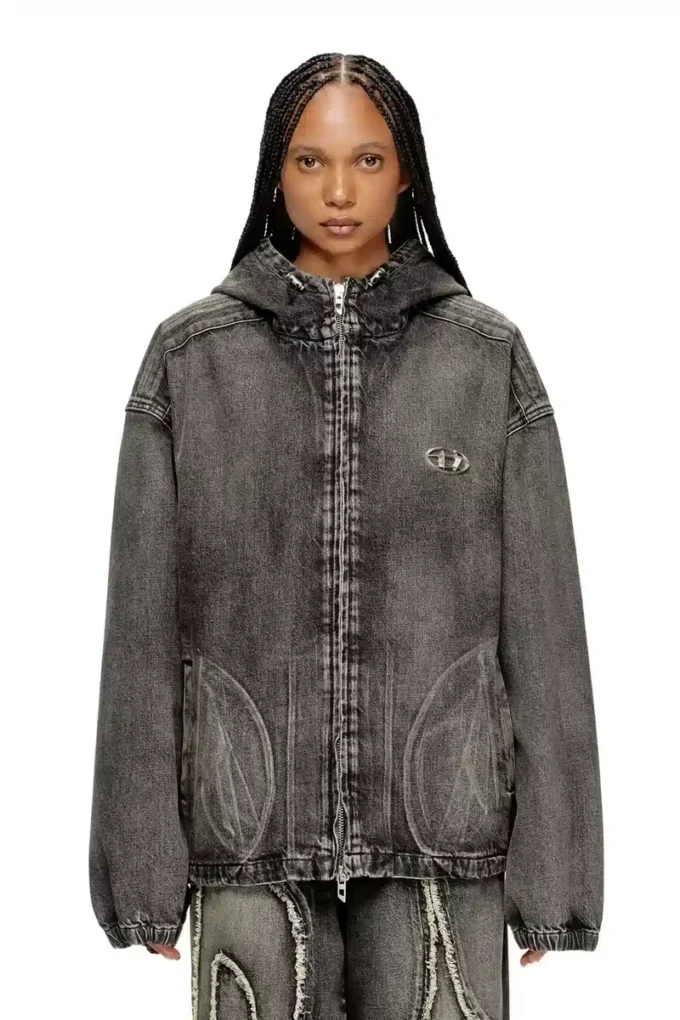 Giacca con cappuccio Thugjack in denim slavato Giacca con cappuccio Thugjack in denim slavato
