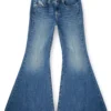 jeans a zampa 1970 d-bleess 09m56 Trova il negozio più vicino jeans a zampa 1970 d-bleess 09m56 Trova il negozio più vicino