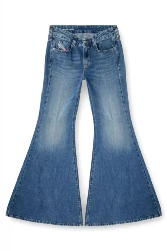 jeans a zampa 1970 d-bleess 09m56 Trova il negozio più vicino