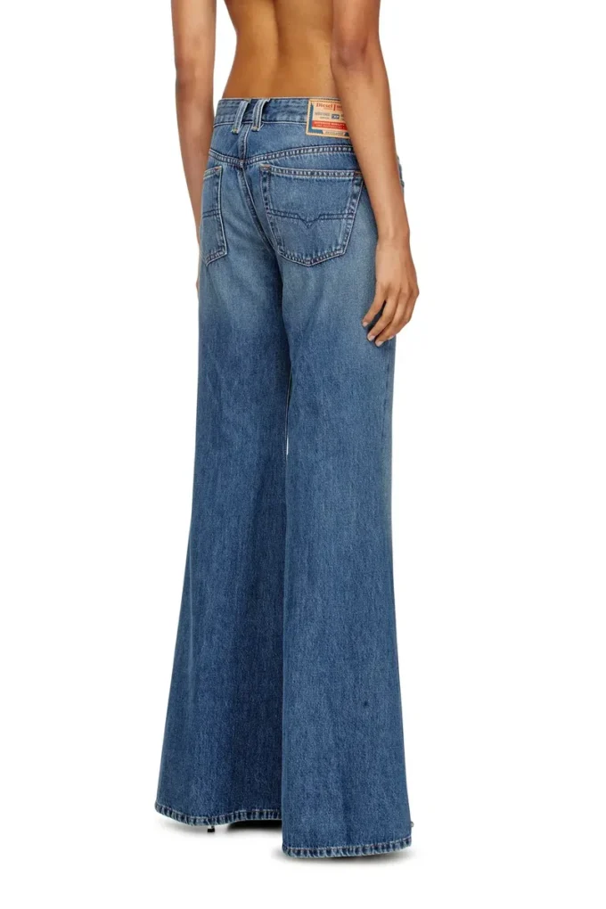 jeans a zampa 1970 d-bleess 09m56 Trova il negozio più vicino jeans a zampa 1970 d-bleess 09m56 Trova il negozio più vicino
