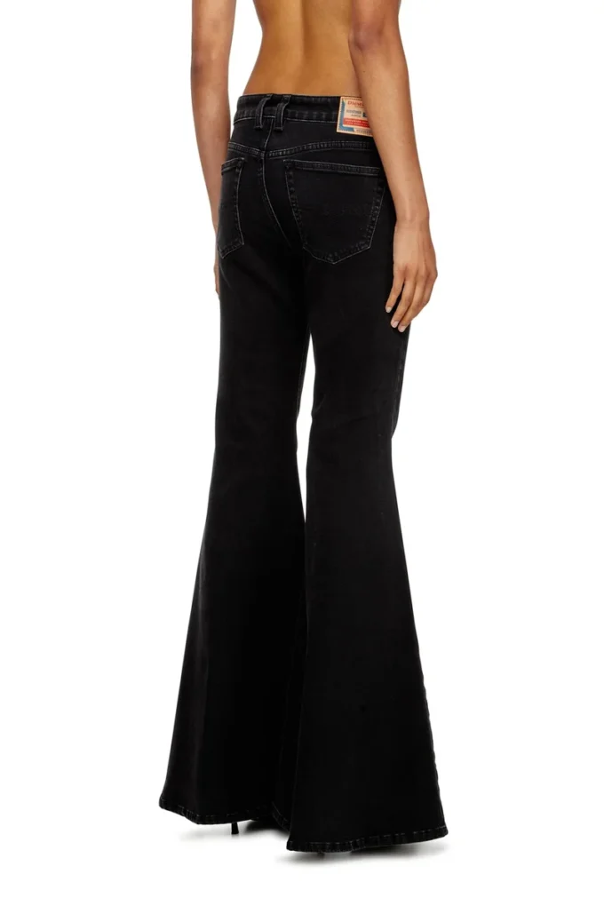 jeans a zampa 1970 d-bleess 09m69 Trova il negozio più vicino jeans a zampa 1970 d-bleess 09m69 Trova il negozio più vicino