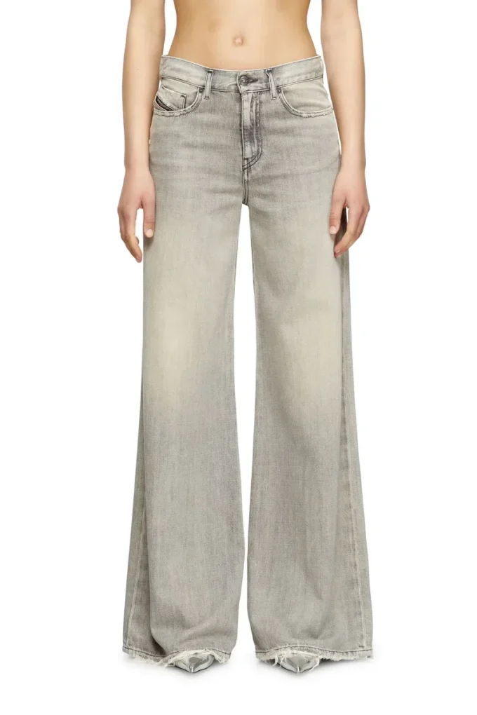 Jeans a zampa 1978 d-akemi 068ru Trova il negozio più vicino Jeans a zampa 1978 d-akemi 068ru Trova il negozio più vicino