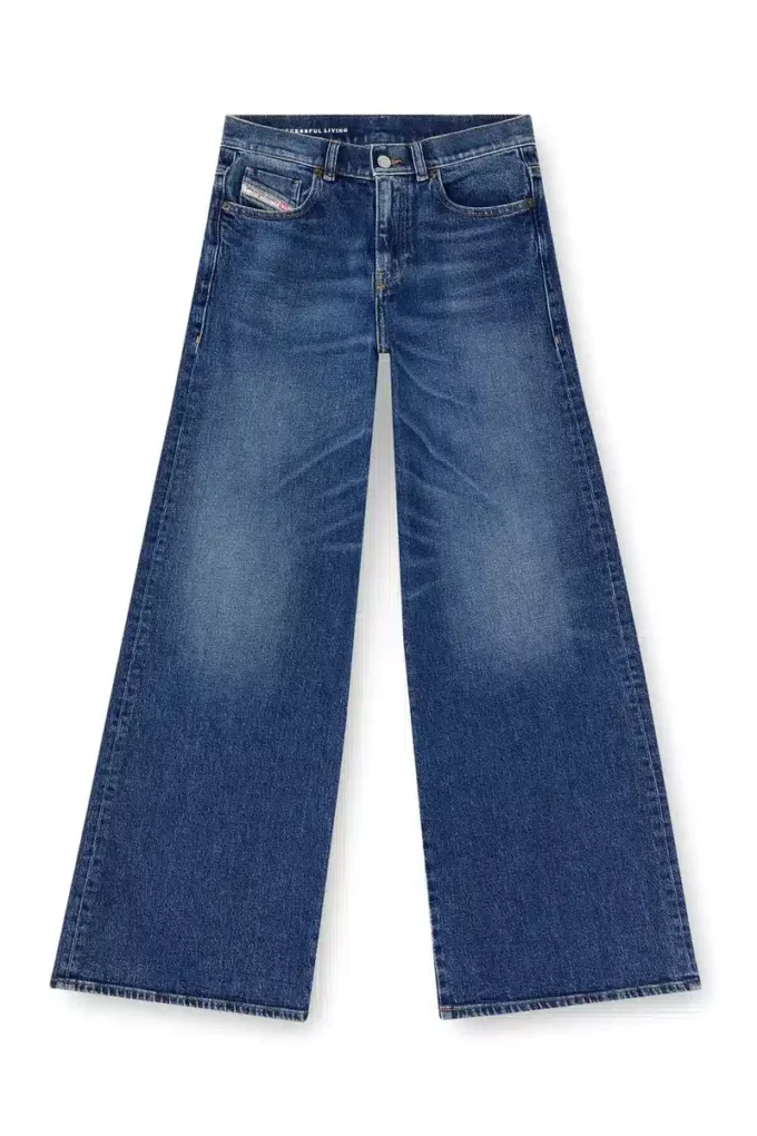jeans a zampa 1978 d-akemi 09l21 Trova il negozio più vicino jeans a zampa 1978 d-akemi 09l21 Trova il negozio più vicino