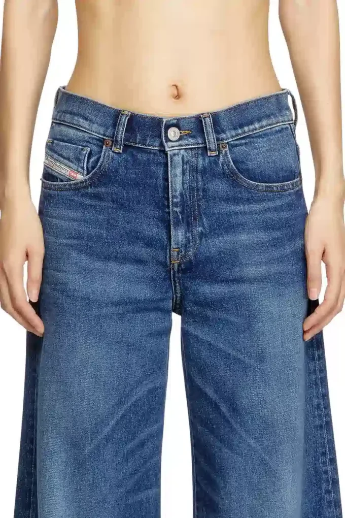 jeans a zampa 1978 d-akemi 09l21 Trova il negozio più vicino jeans a zampa 1978 d-akemi 09l21 Trova il negozio più vicino