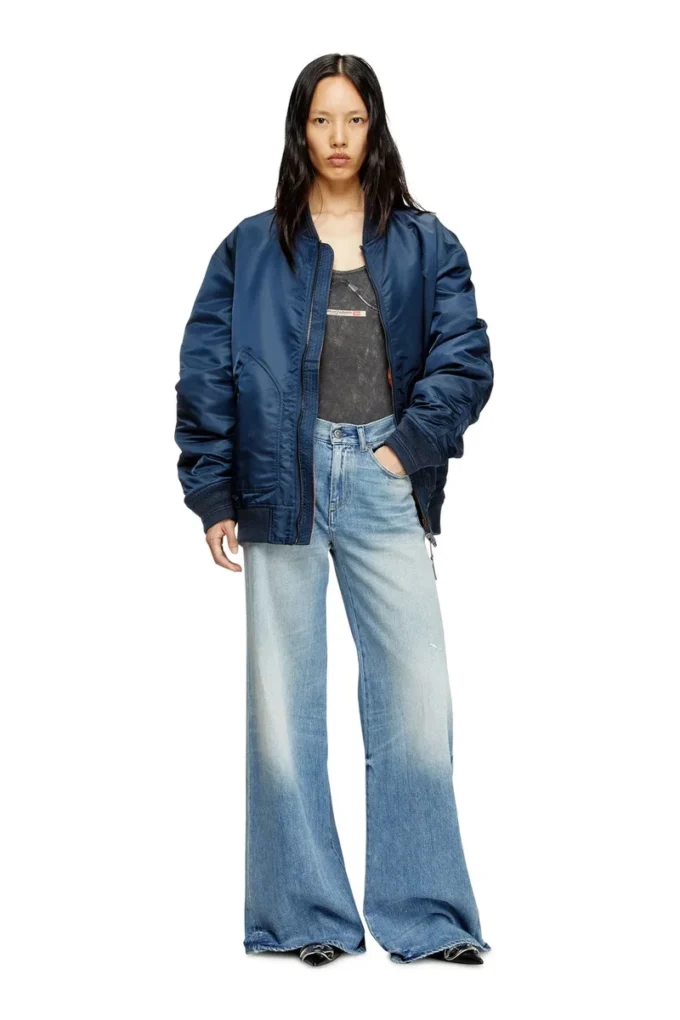 jeans a zampa 1978 d-akemi 09m07 Trova il negozio più vicino jeans a zampa 1978 d-akemi 09m07 Trova il negozio più vicino