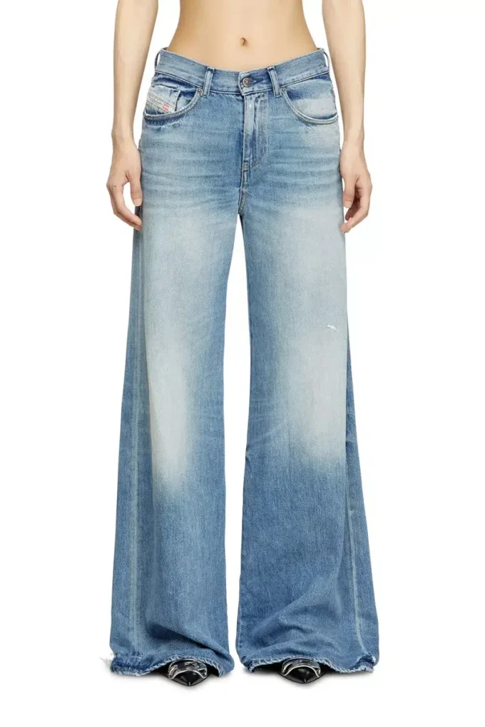 jeans a zampa 1978 d-akemi 09m07 Trova il negozio più vicino jeans a zampa 1978 d-akemi 09m07 Trova il negozio più vicino