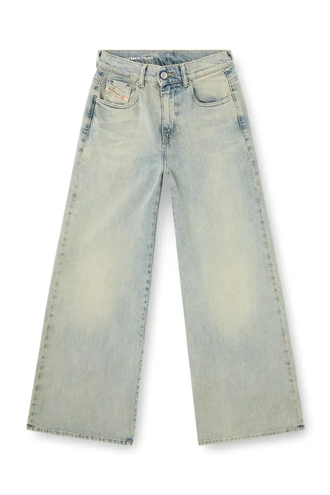 jeans a zampa 1978 d-akemi 09n33 Trova il negozio più vicino jeans a zampa 1978 d-akemi 09n33 Trova il negozio più vicino