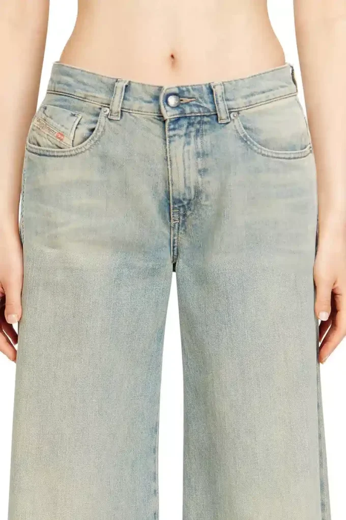 jeans a zampa 1978 d-akemi 09n33 Trova il negozio più vicino jeans a zampa 1978 d-akemi 09n33 Trova il negozio più vicino