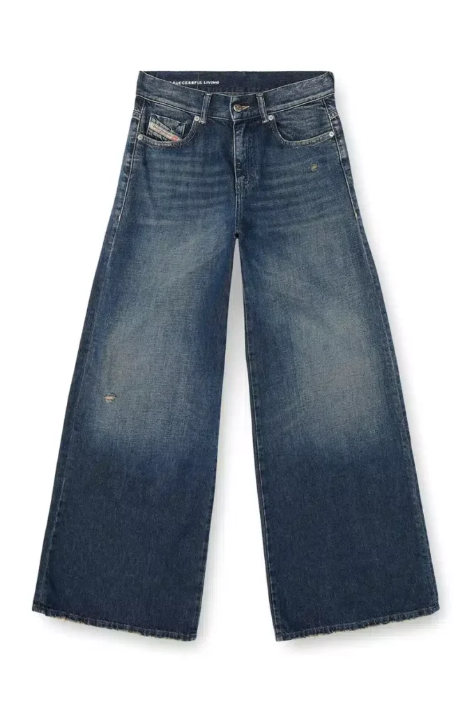 jeans a zampa 1978 d-akemi 09n70 Trova il negozio più vicino jeans a zampa 1978 d-akemi 09n70 Trova il negozio più vicino