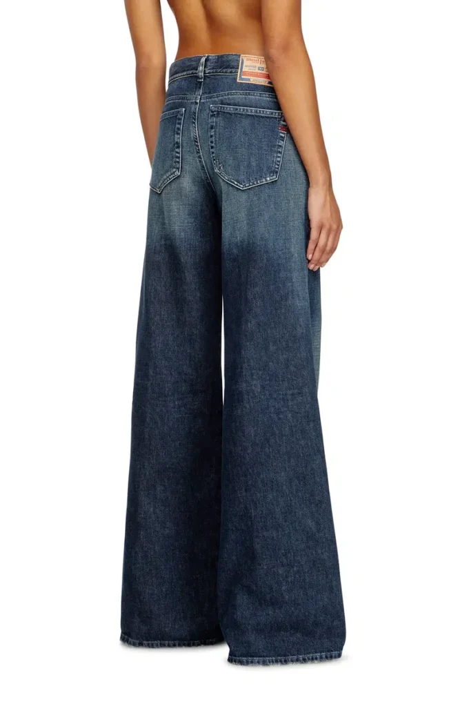 jeans a zampa 1978 d-akemi 09n70 Trova il negozio più vicino jeans a zampa 1978 d-akemi 09n70 Trova il negozio più vicino