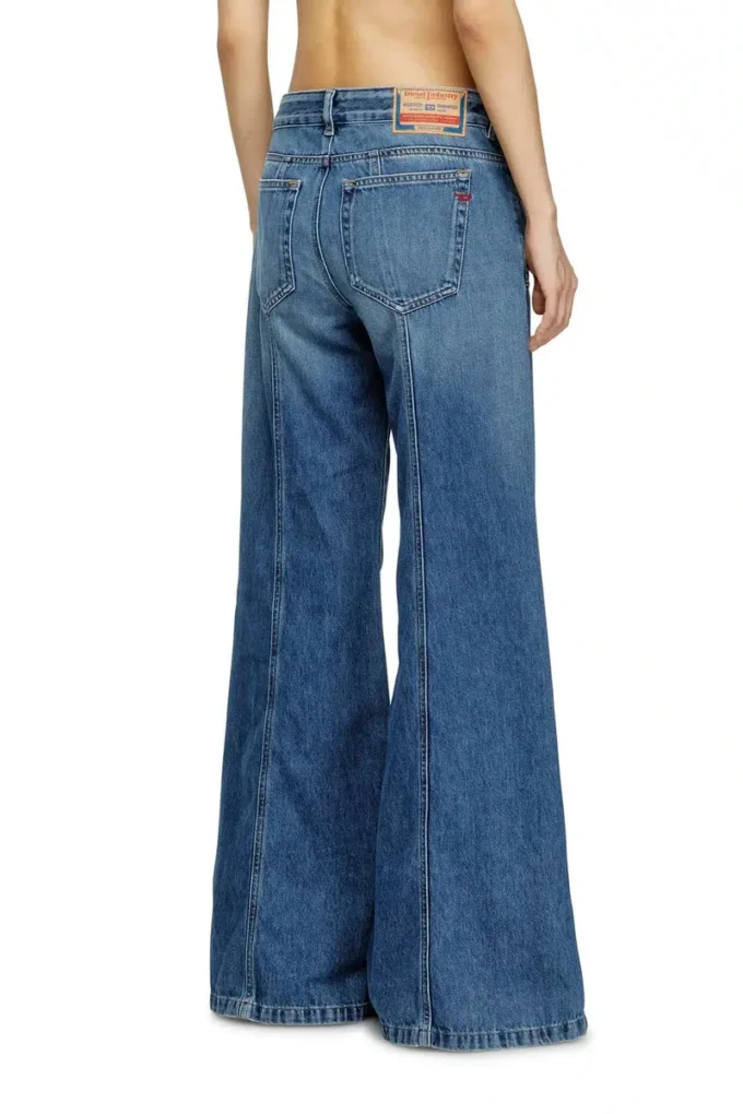 jeans a zampa d-akii 09m56 Trova il negozio più vicino jeans a zampa d-akii 09m56 Trova il negozio più vicino