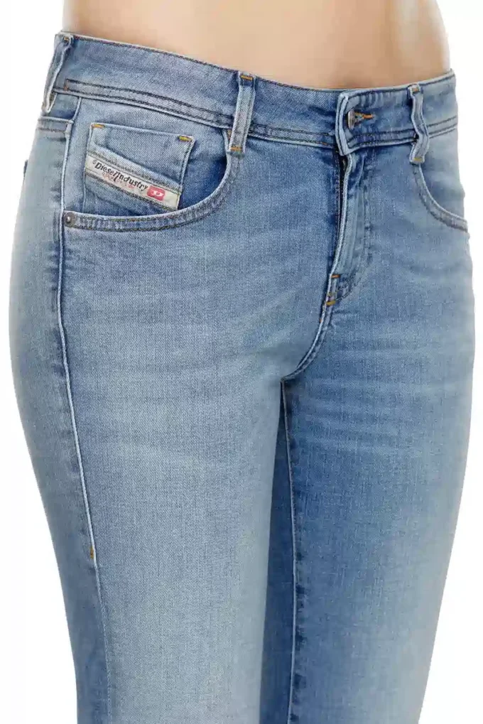 jeans bootcut 1969 D-Ebbey 09k06 Trova il negozio più vicino jeans bootcut 1969 D-Ebbey 09k06 Trova il negozio più vicino