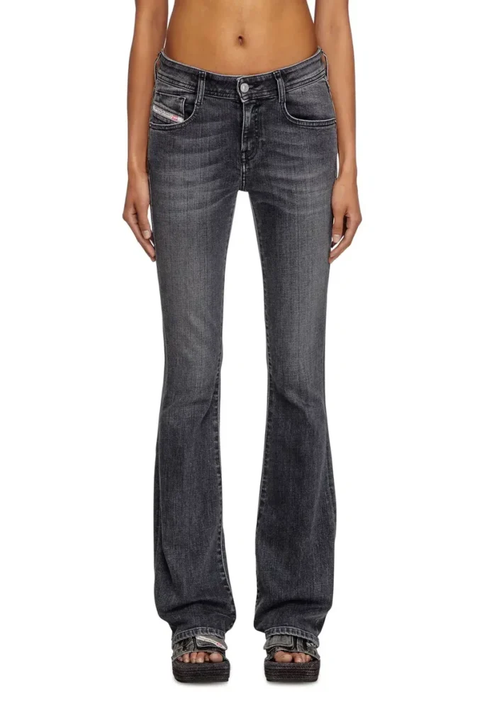 jeans bootcut 1969 D-Ebbey 09k98 Trova il negozio più vicino jeans bootcut 1969 D-Ebbey 09k98 Trova il negozio più vicino