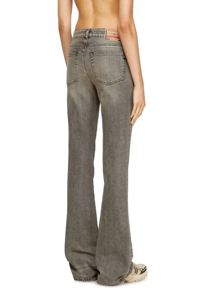 jeans bootcut 1969 D-Ebbey 09l99 Trova il negozio più vicino jeans bootcut 1969 D-Ebbey 09l99 Trova il negozio più vicino