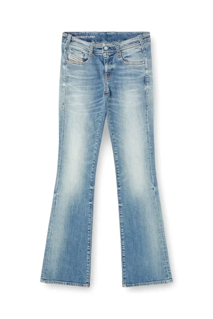 Jeans bootcut 1969 D-Ebbey 09n95 Trova il negozio più vicino Jeans bootcut 1969 D-Ebbey 09n95 Trova il negozio più vicino