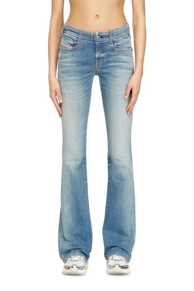 Jeans bootcut 1969 D-Ebbey 09n95 Trova il negozio più vicino Jeans bootcut 1969 D-Ebbey 09n95 Trova il negozio più vicino