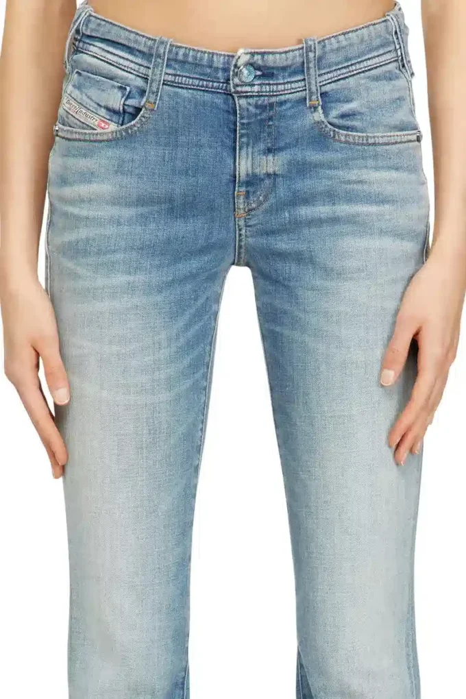 Jeans bootcut 1969 D-Ebbey 09n95 Trova il negozio più vicino Jeans bootcut 1969 D-Ebbey 09n95 Trova il negozio più vicino